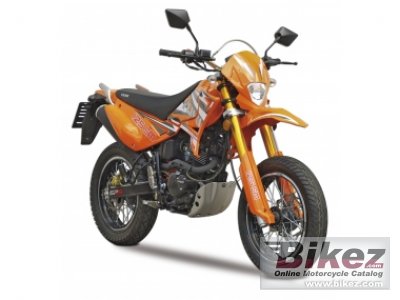 2010 Yuki 125 SM photo